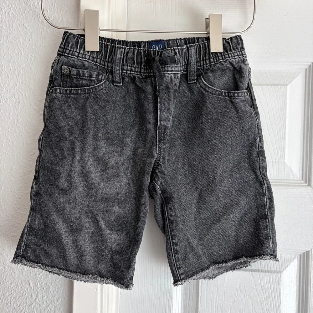 GAP Kids Black Slim Raw Hem Jean Denim Shorts